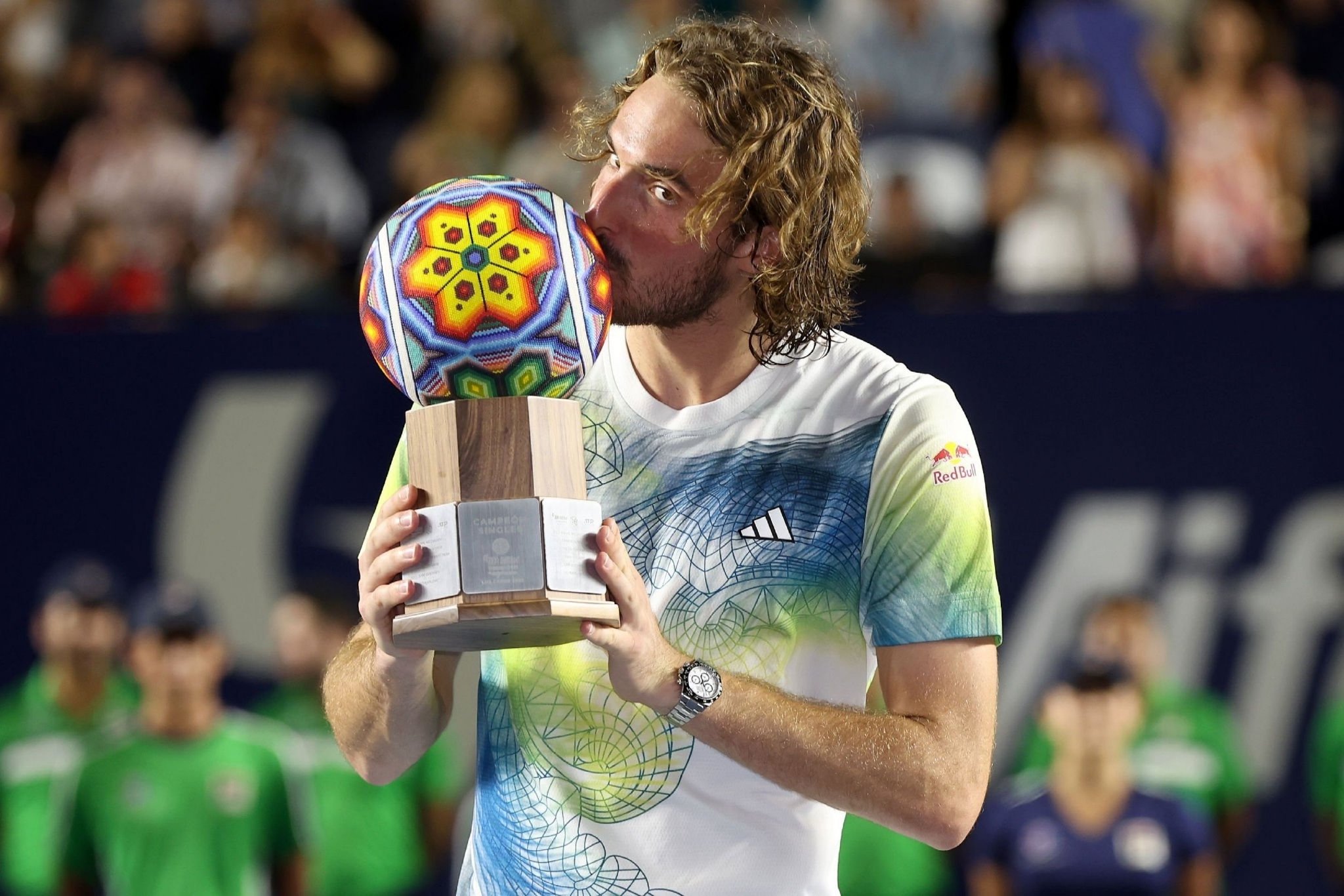 爱游戏入口-蒙特卡洛大师赛轻取拉沃尔杯，西西帕斯点燃赛场