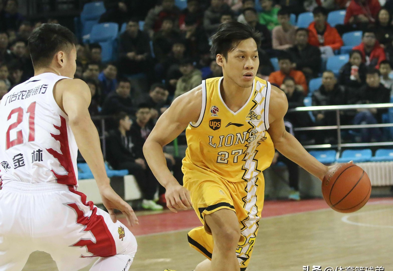 爱游戏入口-灰熊力克深圳队，胡金秋点燃赛场