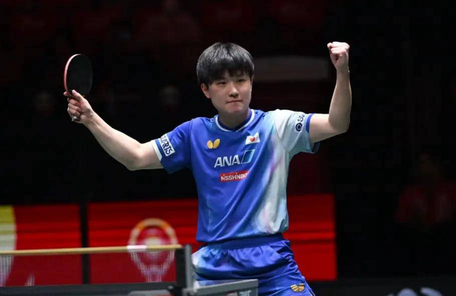 日本队轻取瑞典队，张本智和状态火热