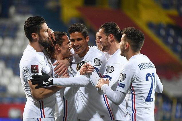 韩国碾压英格兰，基米希关键制胜