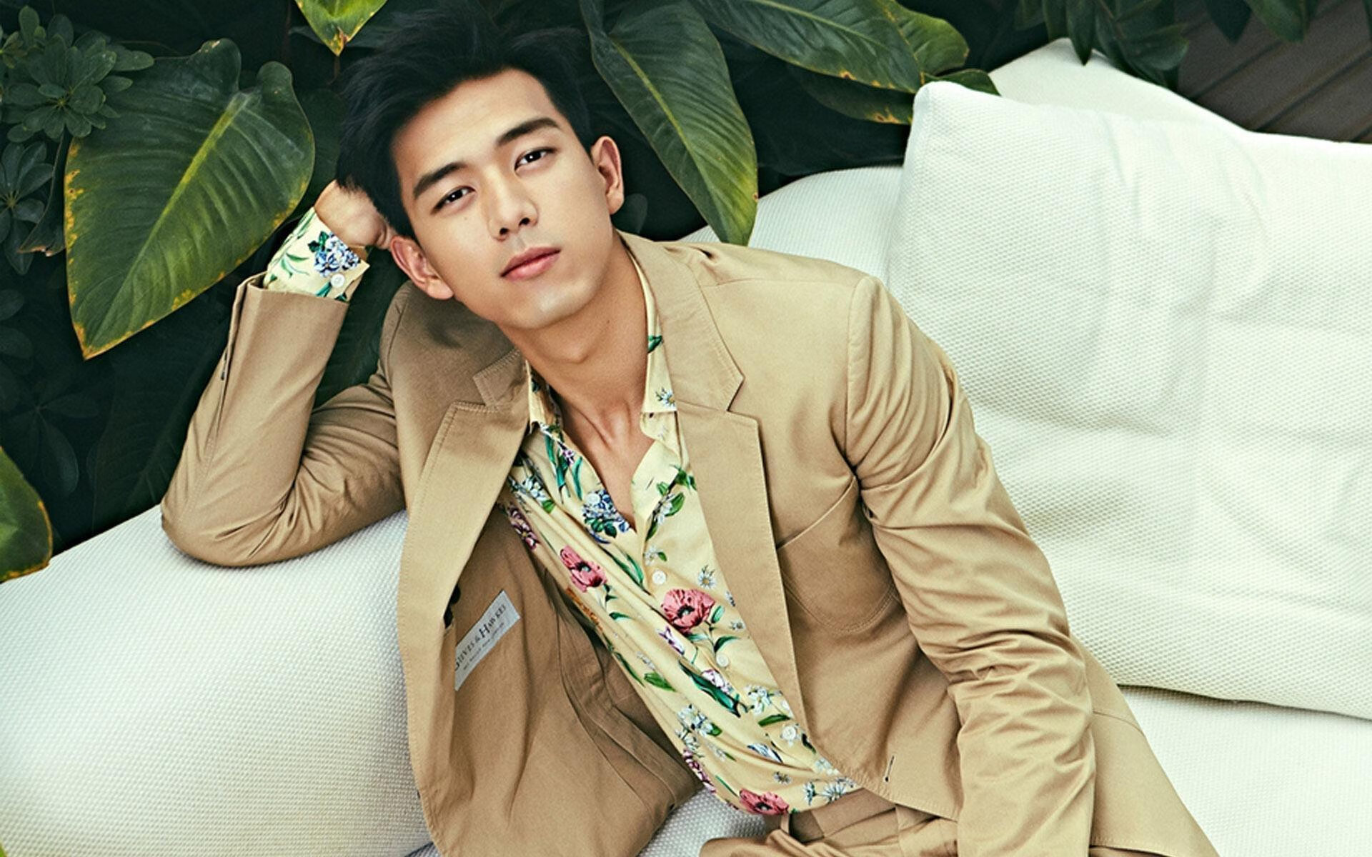 周冠宇状态火爆，索伯车队力克阿斯顿马丁获关键胜利