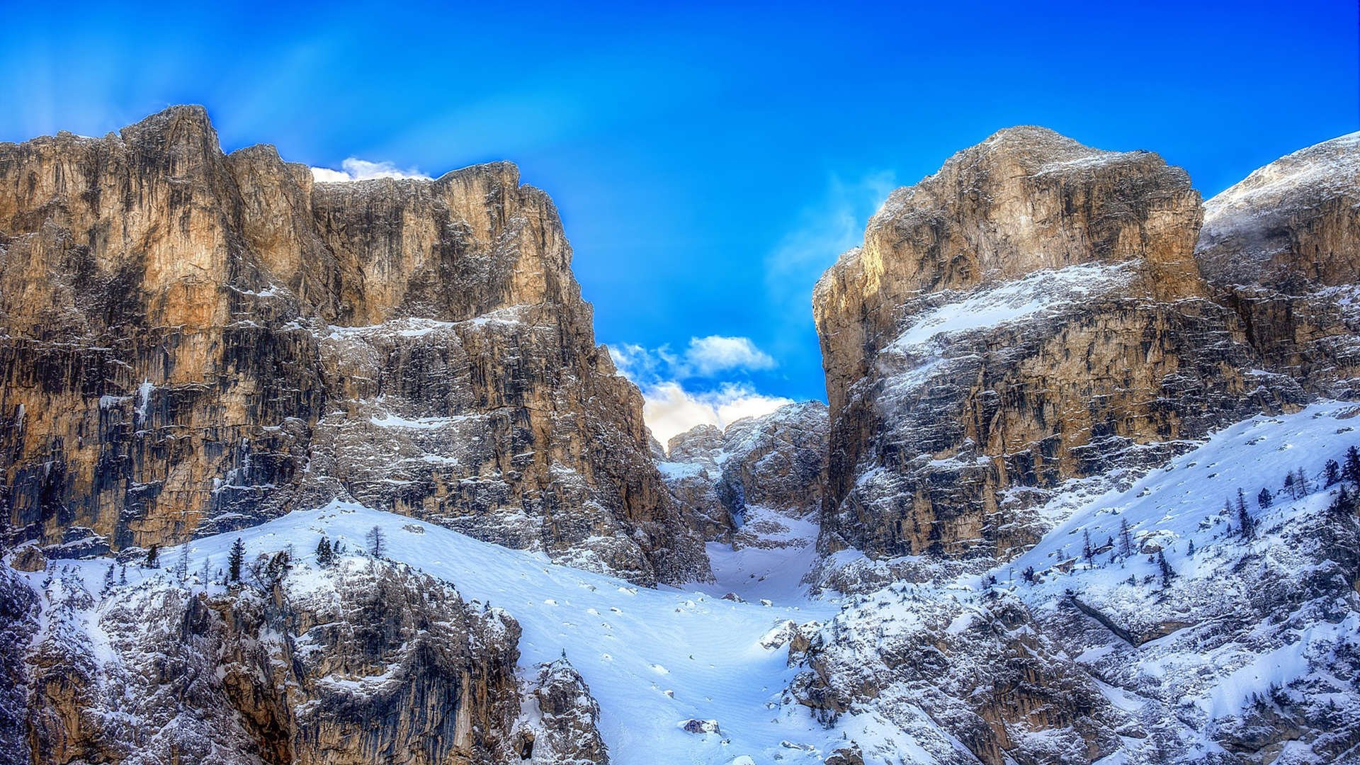 爱游戏官方-快船巨轮碾过福建海岸线，张镇麟夜空划过最亮轨迹