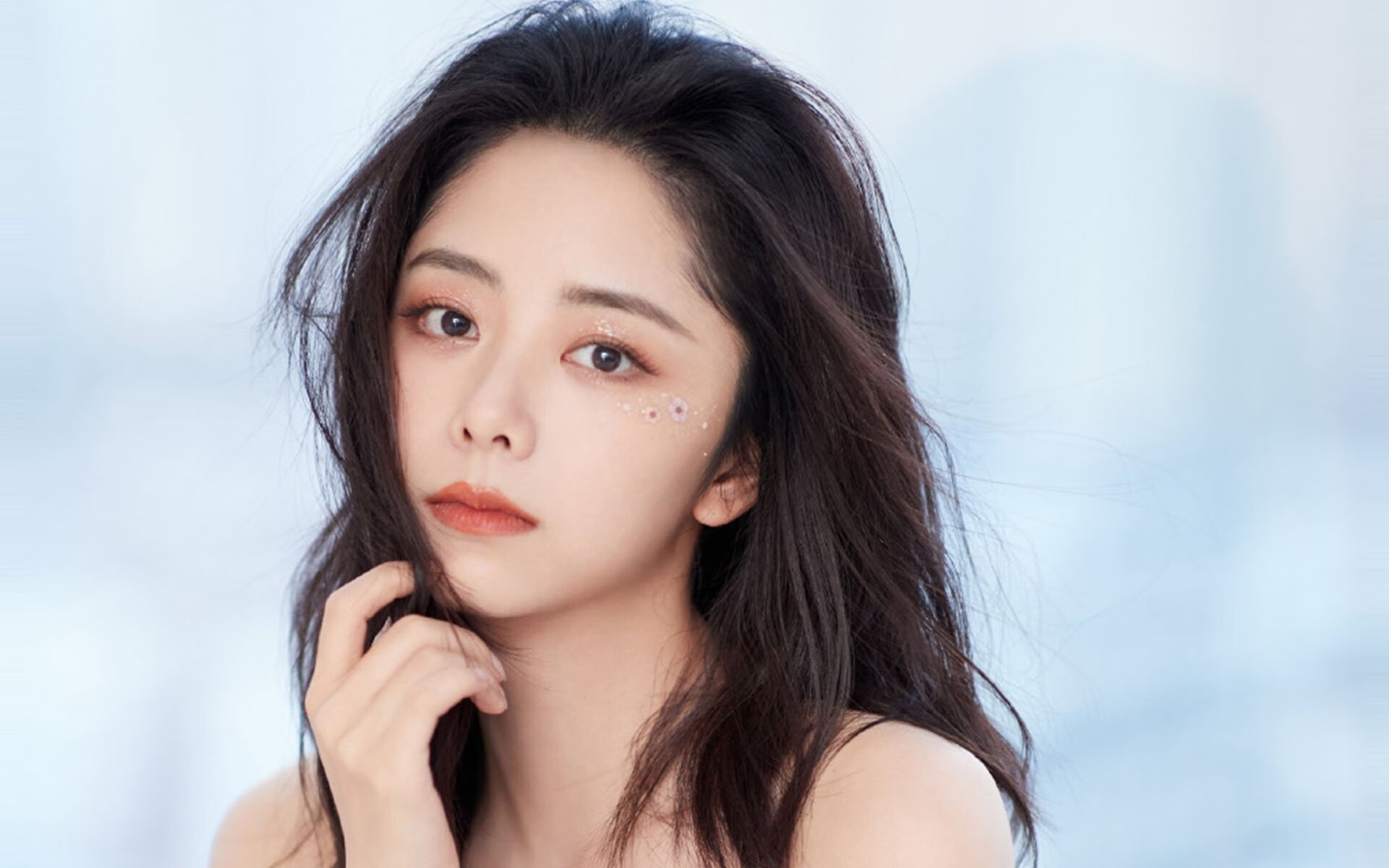 孤胆英雄的残酷注脚，保罗燃尽一切，步行者踏过热火的灰烬昂首晋级