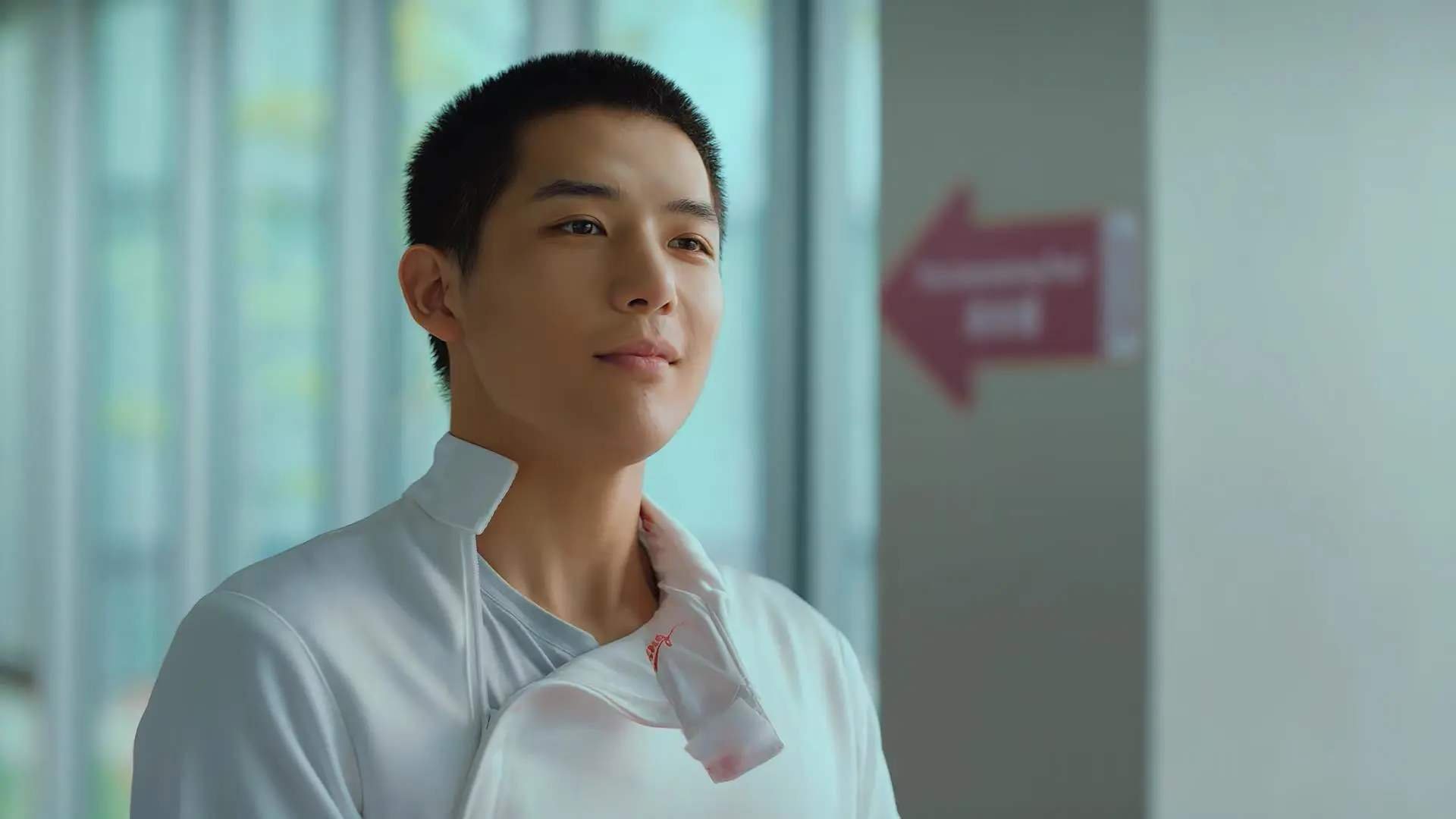 爱游戏入口-黑色五分钟，当魔术一波带走国王，贝恩如何化身终结者