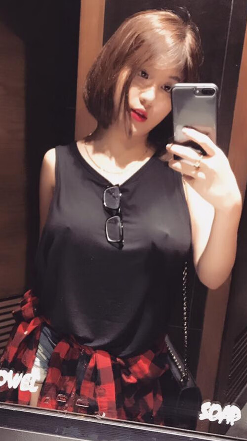 孤星闪耀的夜晚，美加墨世界杯焦点战，智利力克喀麦隆，姆巴佩独舞定乾坤